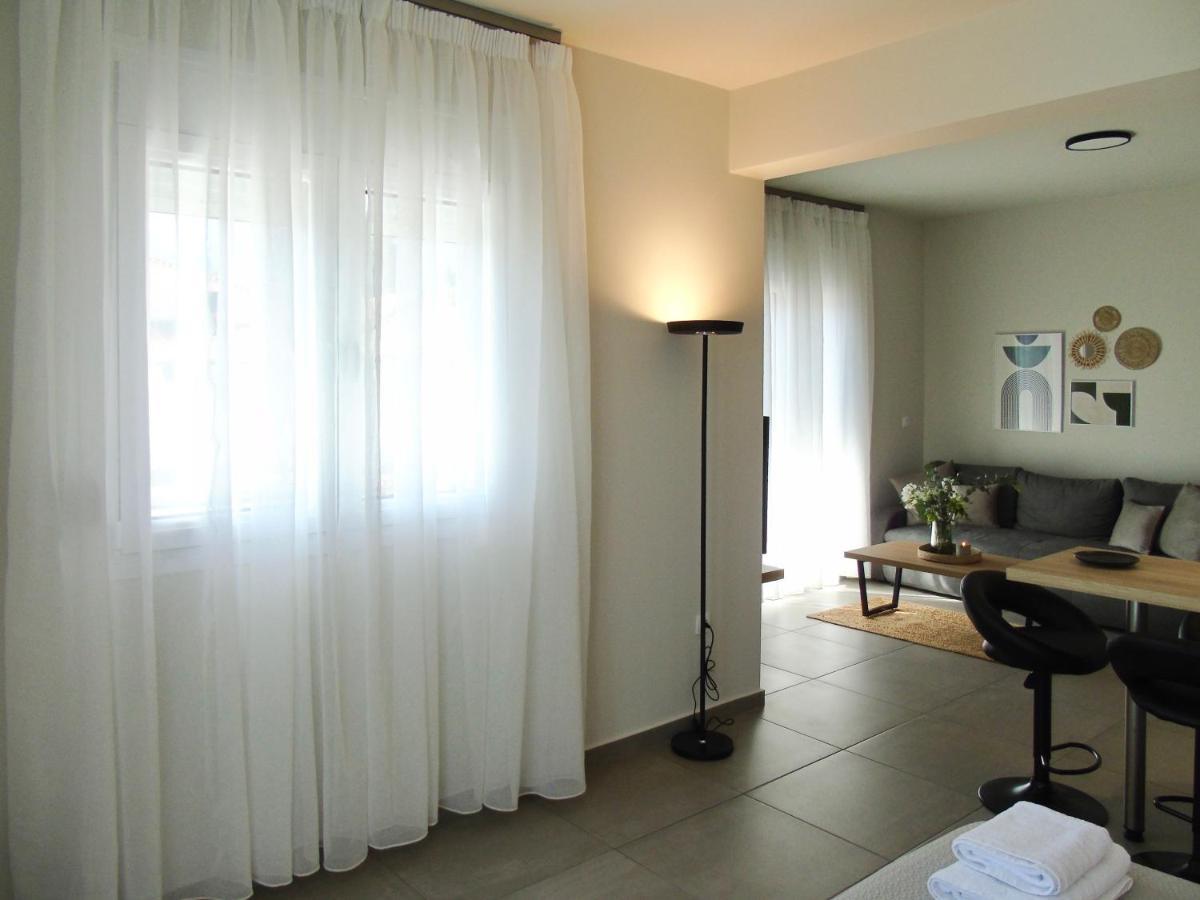 Grey Rose Apartamento Kalabáka Exterior foto
