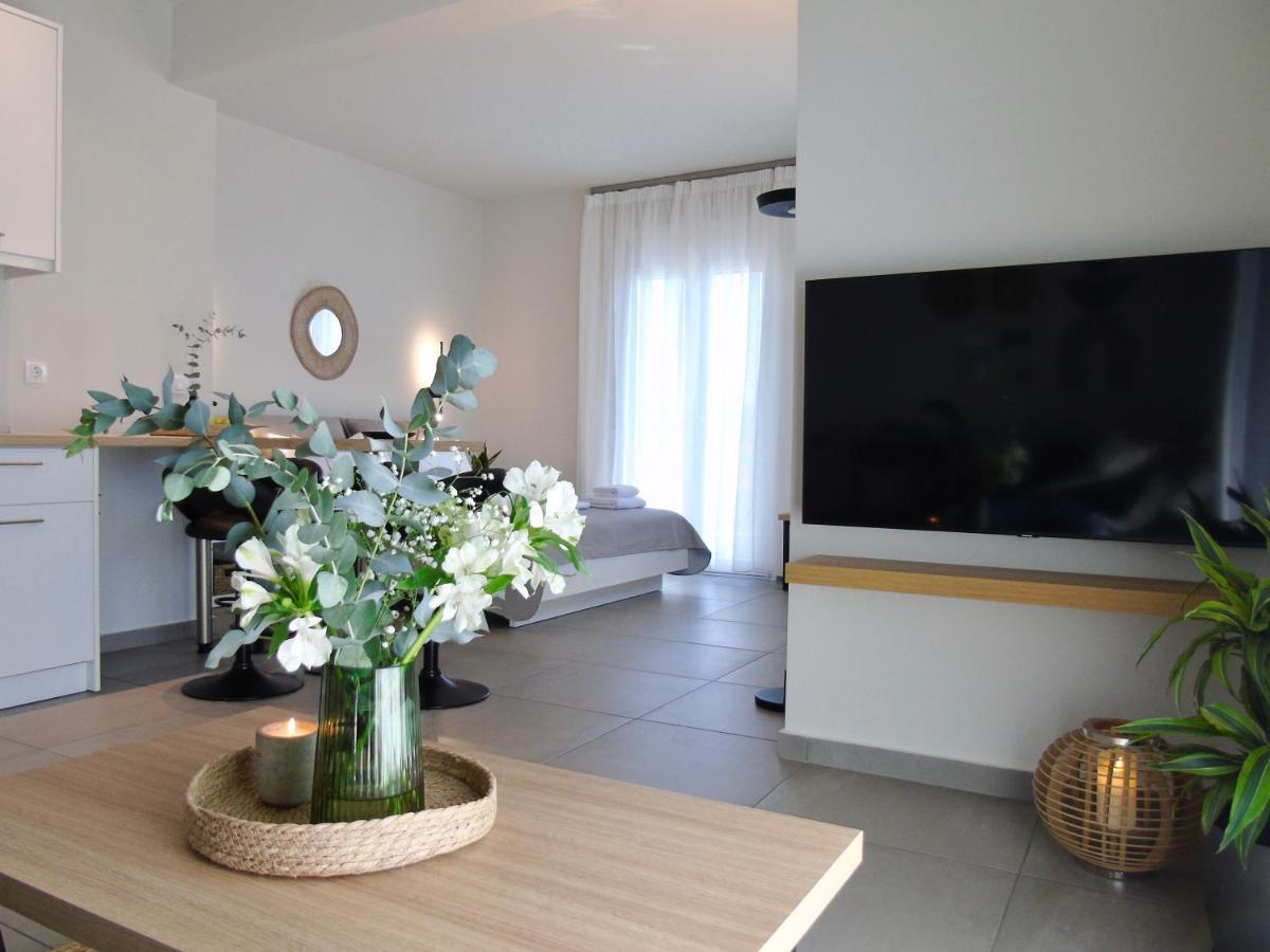 Grey Rose Apartamento Kalabáka Exterior foto